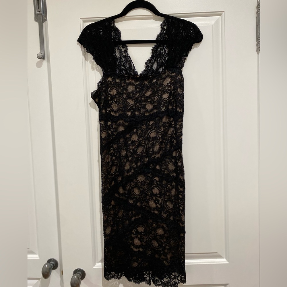 Nicole Miller lace dress